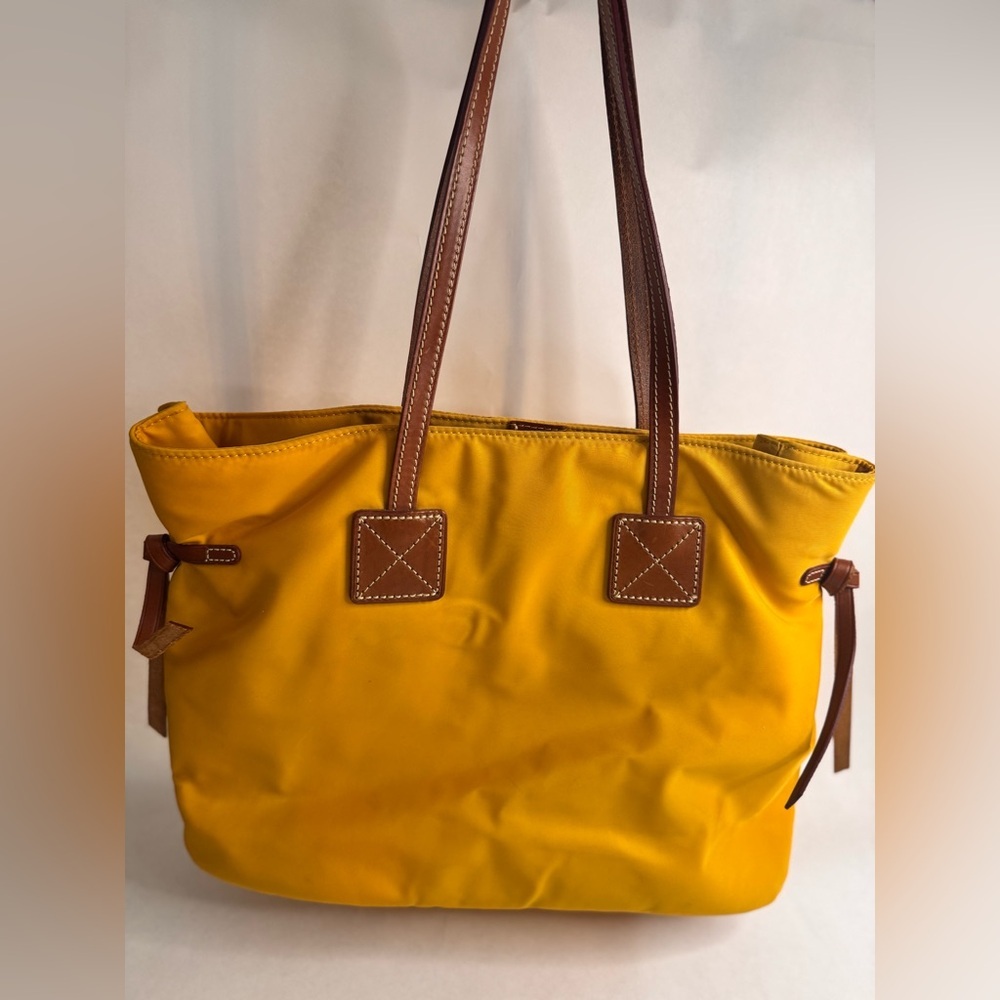 EUC Dooney & Bourke Victoria Nylon Shopper Tote in Mustard - Picture 4 of 11